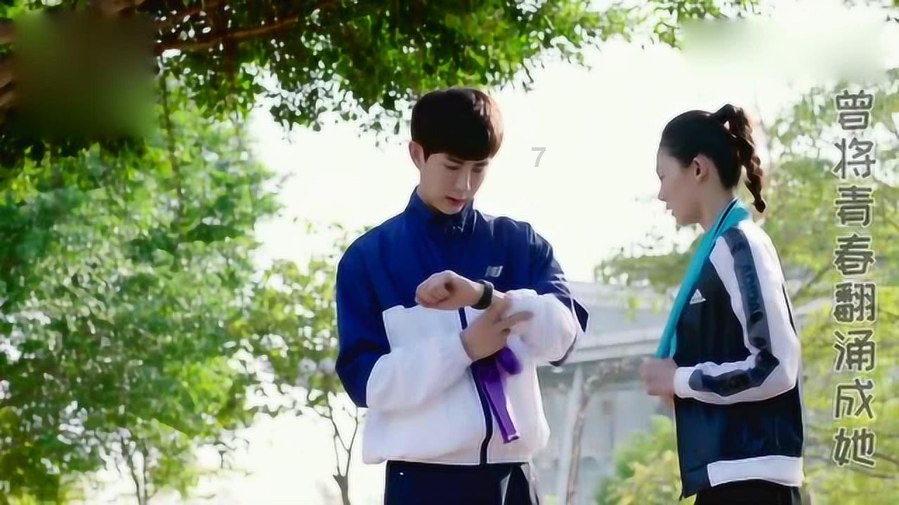 集装箱货运船